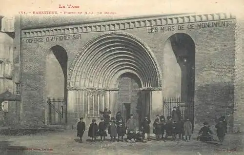 France Rabastenes (Tarn) Porte de Notre Dame du Bourg