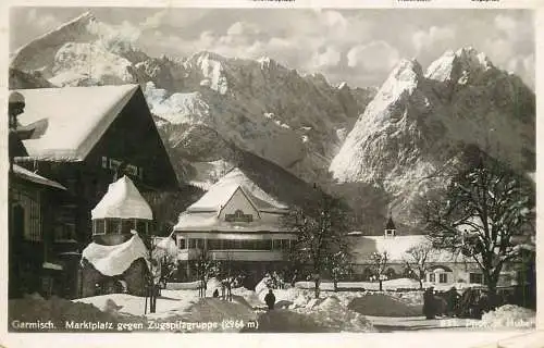 Germany Garmisch Marktplatz gegen Zugspitze