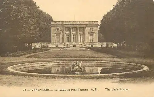 France cpa Versailles (Château)