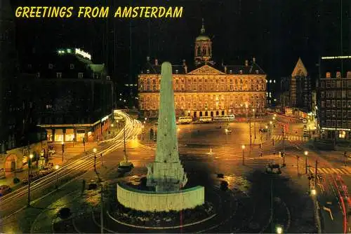 Netherlands Amsterdam Palais Royal sur le Dam & Monument National vue de nuit