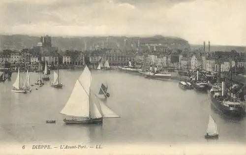 France cpa Dieppe port