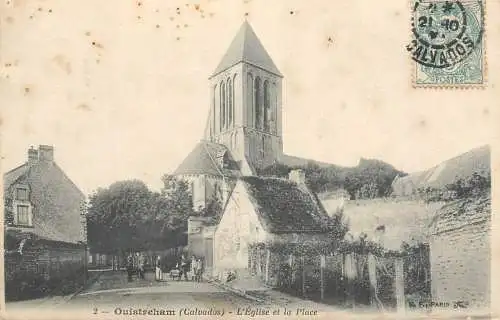 France cpa Ouistreham l'eglise et la place