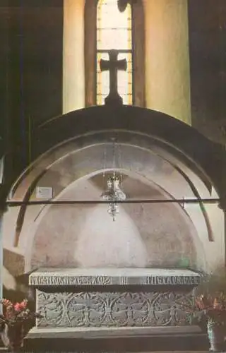 Romania Manastirea Putna mormantul lui Stefan cel Mare