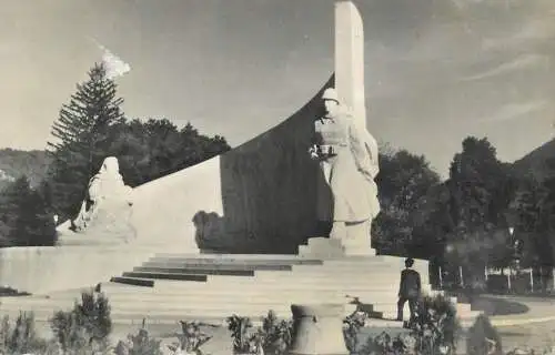 Romania Baia Mare monumentul ostasului roman