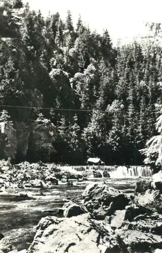 Romania Valea Ariesului cascada Zugaia