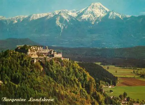 Austria Villach Ossiacheersee Burgruine Landskron mit Mittagskogel Cafe Restaurant Bar
