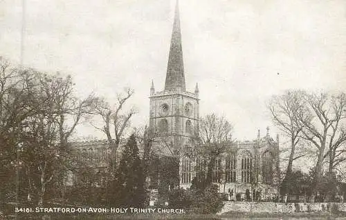 British buildings & architecture, churches & cathedrals postcard Stratford on Avon Trinity