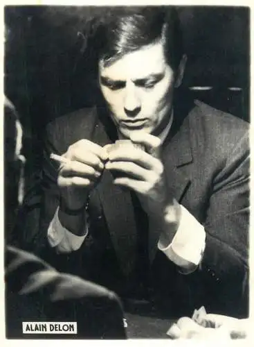 Alain Delon 9 x 12 cm souvenir photo