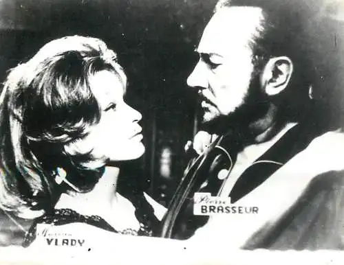 Cinema star souvenir photo Marina Vlady Pierre Brasseur