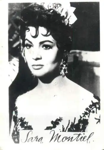 Cinema star souvenir photo Sara Montiel
