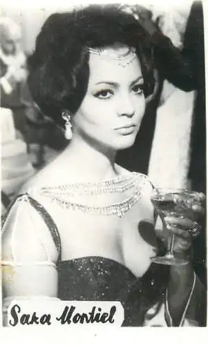 Cinema star souvenir photo Sara Montiel
