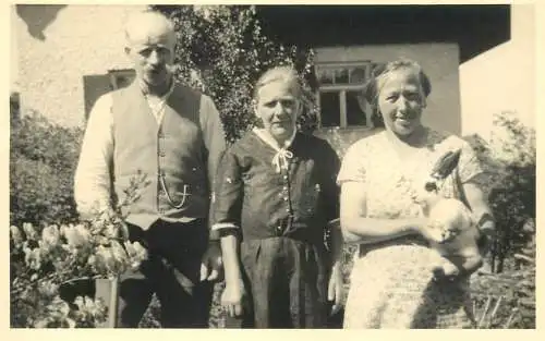 Social history family group real picture