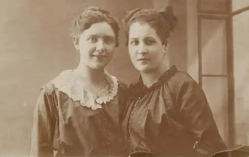 Social history beautiful women friends group photo
