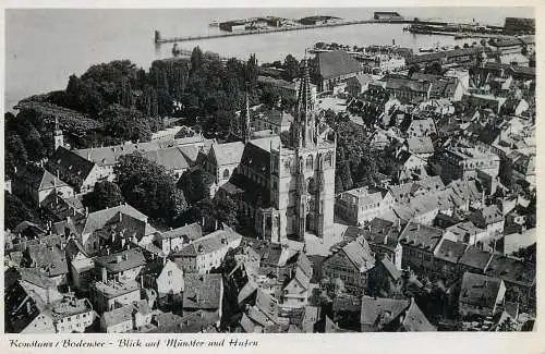 Germany Konstanz Bodensee Munster und Hafen Flugzeug aus