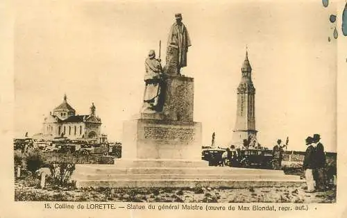 France Colline de Lorette Statue du general Maistre