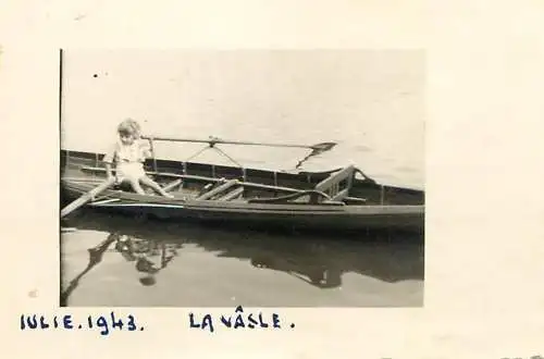 Anonymous persons photo "La vasle" Romania