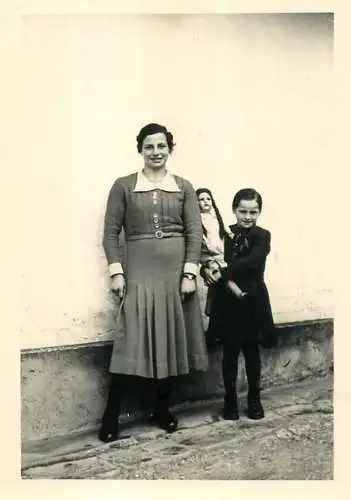Anonymous persons woman girl doll photo