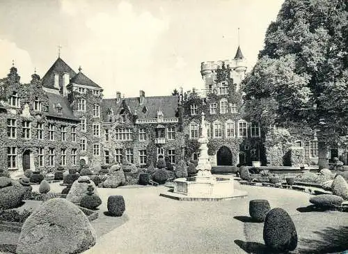 Belgium Chateau de Gaasbeek fountain photo