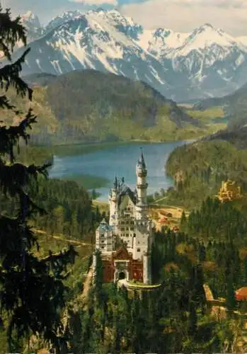 Germany Konigschloss Neuschwanstein mit Tiroler und Allgauer Hochgebirge