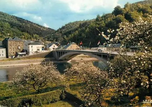 Belgium Vallee de la Semois - le pont