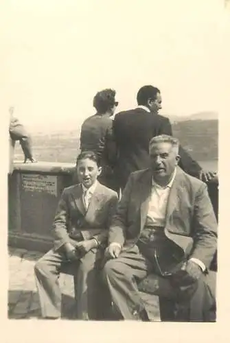 Anonymous persons tourists