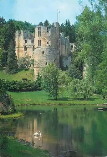 Luxembourg Beaufort - ruines du chateau