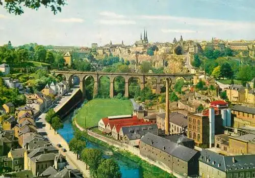 Luxembourg Ville basse de Calusen & Ville haute vue generale