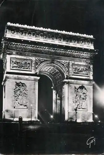 France Paris Arc de Triomphe de l'Etoile vue de nuit