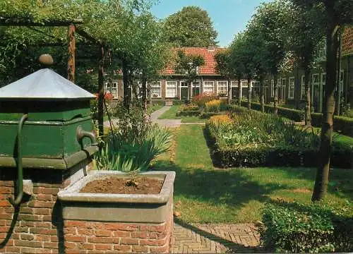 Netherlands Groeten uit Delft garden