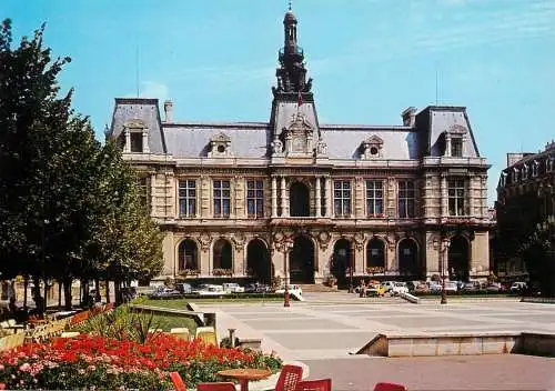 France Poitiers city hall