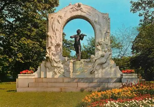 Austria Wien Johan Strauss denkmal