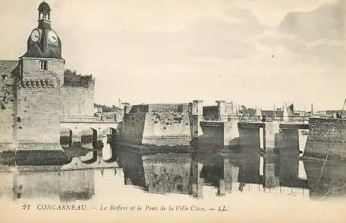 France Finistère Concarneau le Beffroi pont de la Ville Close