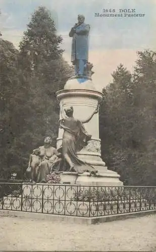 France Dole Pasteur statue