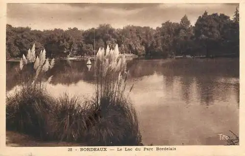 France Bordeaux le lac du parc Bordelais