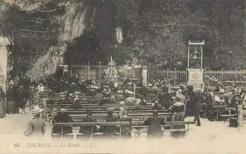 France Lourdes le Grotte