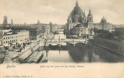 Berlin Blick auf den Dom und Schloss