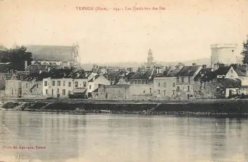 cpa France Vernon les quais vus des Iles