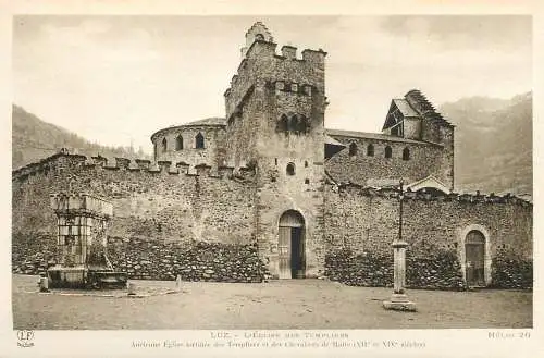 cpa France  Luz-Saint-Sauveur eglise des templiers