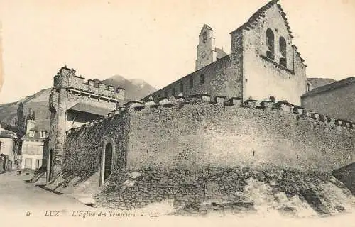 cpa France Luz eglise de Templiers