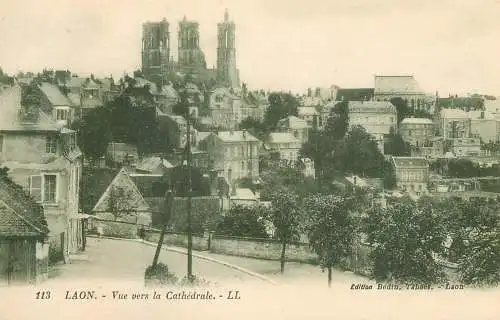 cpa France Laon cathedrale