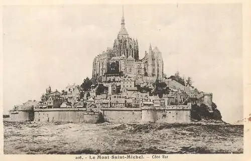 cpa France Le Mont Saint Michel la salle des chevaliers