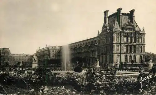 cpsm France Paris palais du Louvre