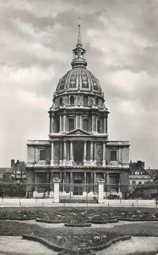 cpsm France Paris le dome des invalides