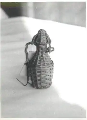 Photography Objects photo 9 x 12 cm wooden demijohn