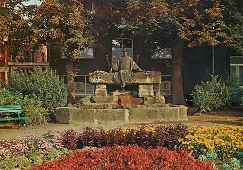 Belgium Hasselt Van Veldeke Flamand writer statue monument
