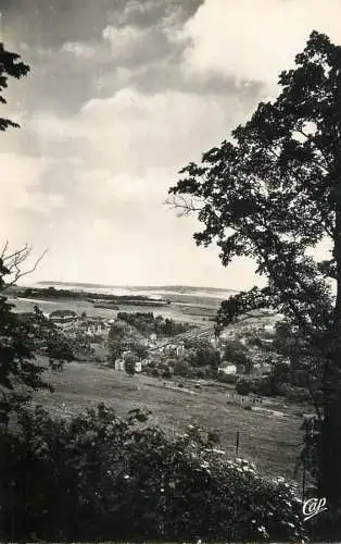 cpsm France Montmédy les casernes