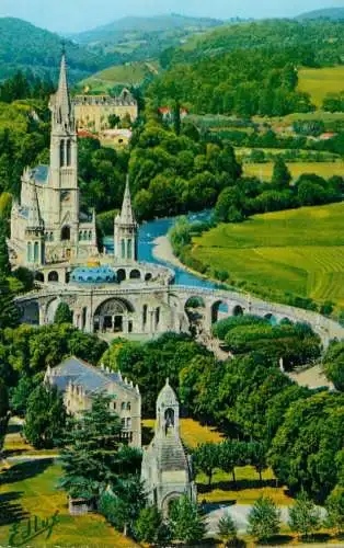 cpsm France Lourdes basilique