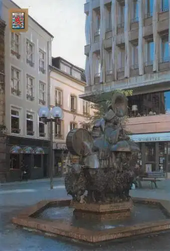 Luxembourg Le puit rouge "Hammelsmasch"
