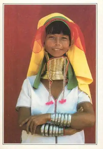 Burma Myanmar Low-Kaw Giraffe-woman