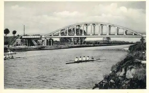 Belgium Oelegem chanel and kayak